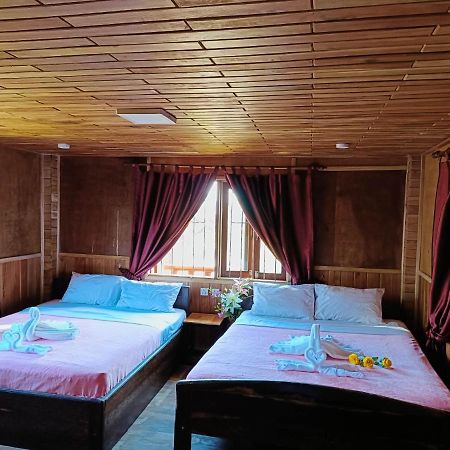 Sunshine Hotel 캄폿 외부 사진